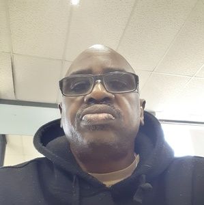 Meet your Posher, Henry